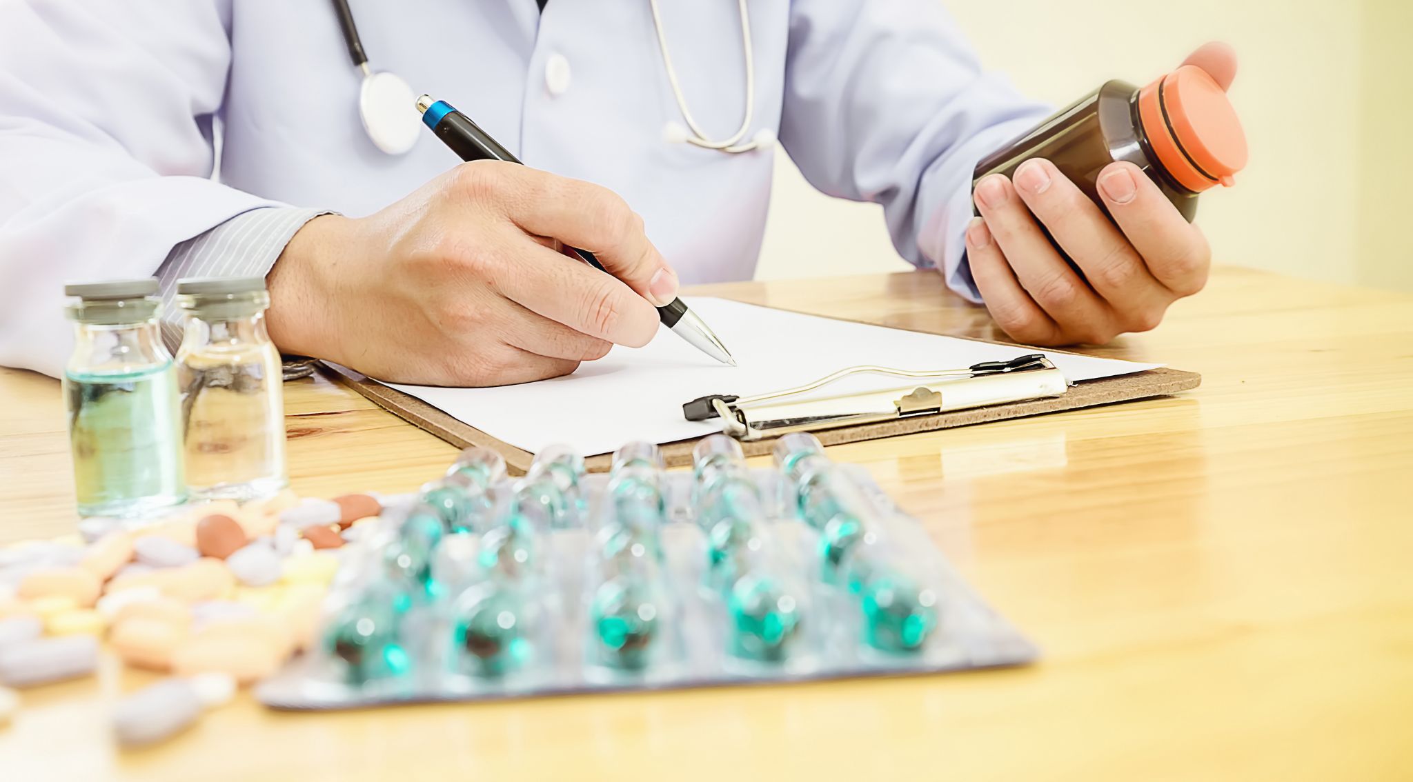 luu-y-khi-dung-thuoc-khong-ke-don-2