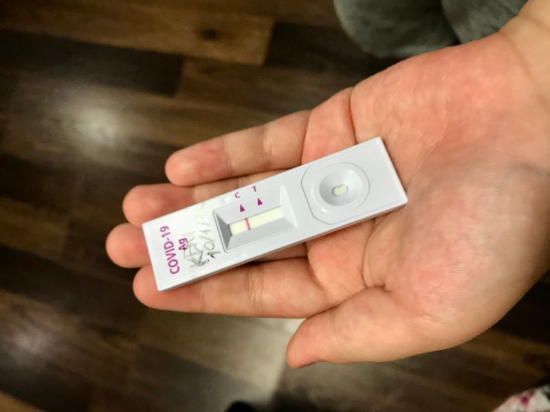 mua-kit-test-nhanh-covid-o-dau-2