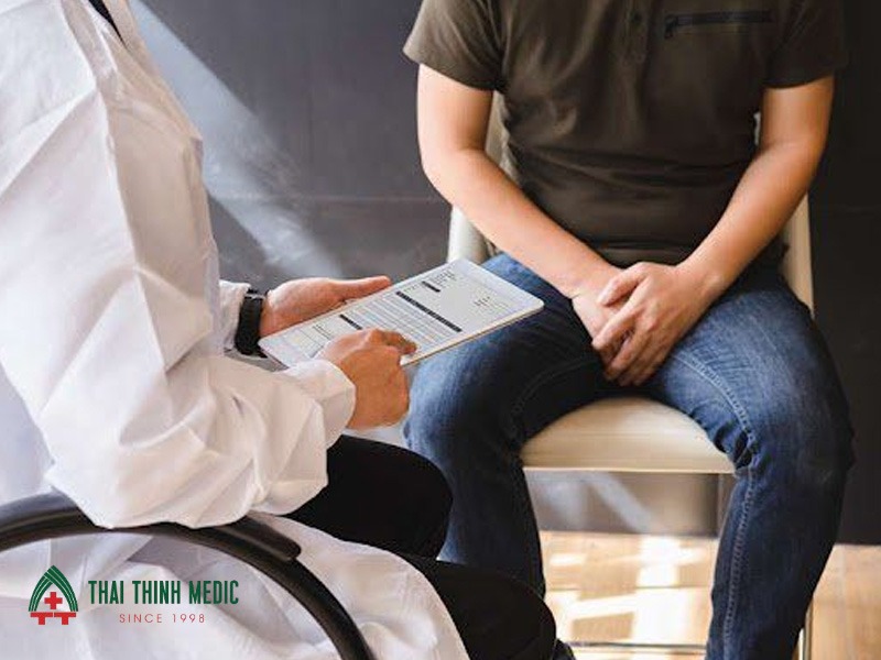 dau-hieu-viem-duong-tiet-nieu-tham-kham