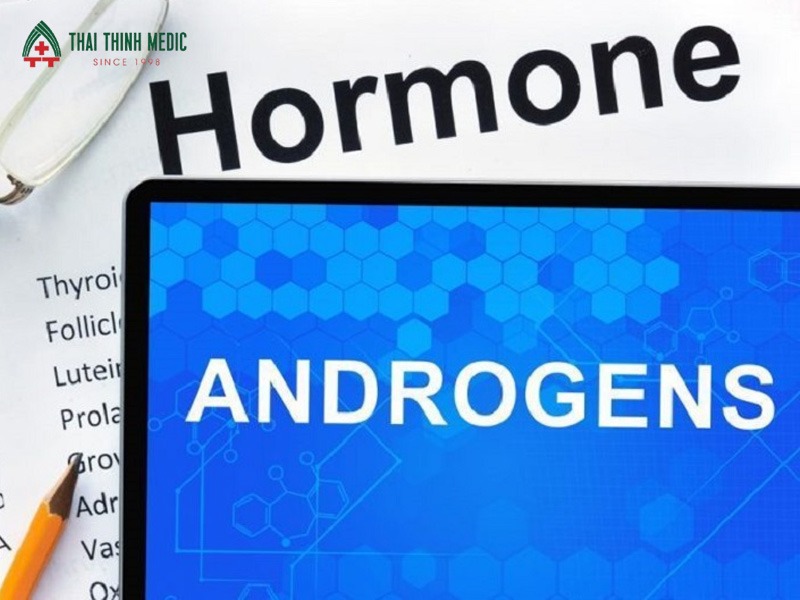 thay-doi-hormone-gay-mun-noi-tiet